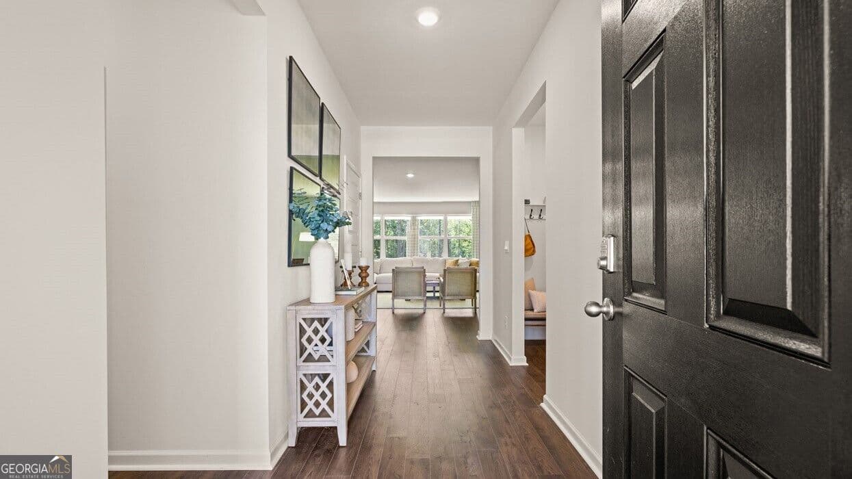 4 bedroom, 2 bathroom, 2,250 sq ft single family residence for sale at 286 Defilippe Road, Statham, GA 30666 — photo 2