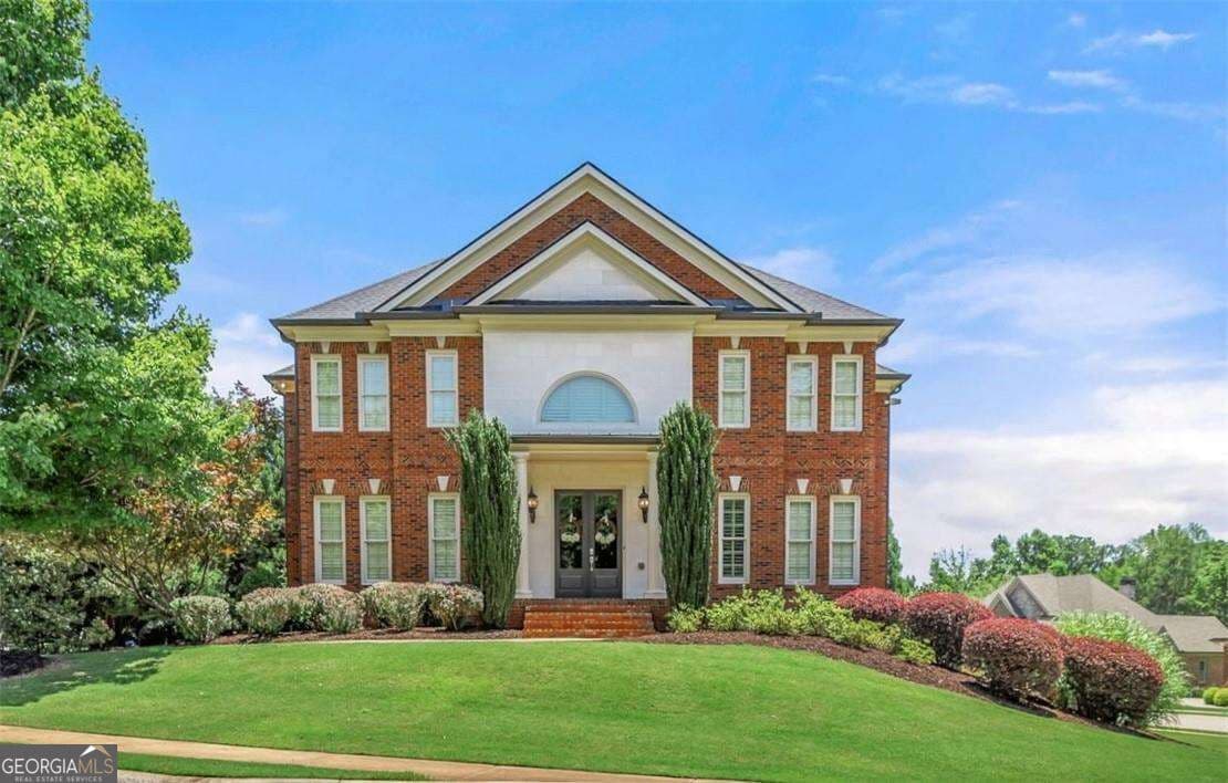 5 bedroom, 4.5 bathroom, 5,263 sq ft single family residence for sale at 1021 Oxford Way, Watkinsville, GA 30677 — photo 1 of 54