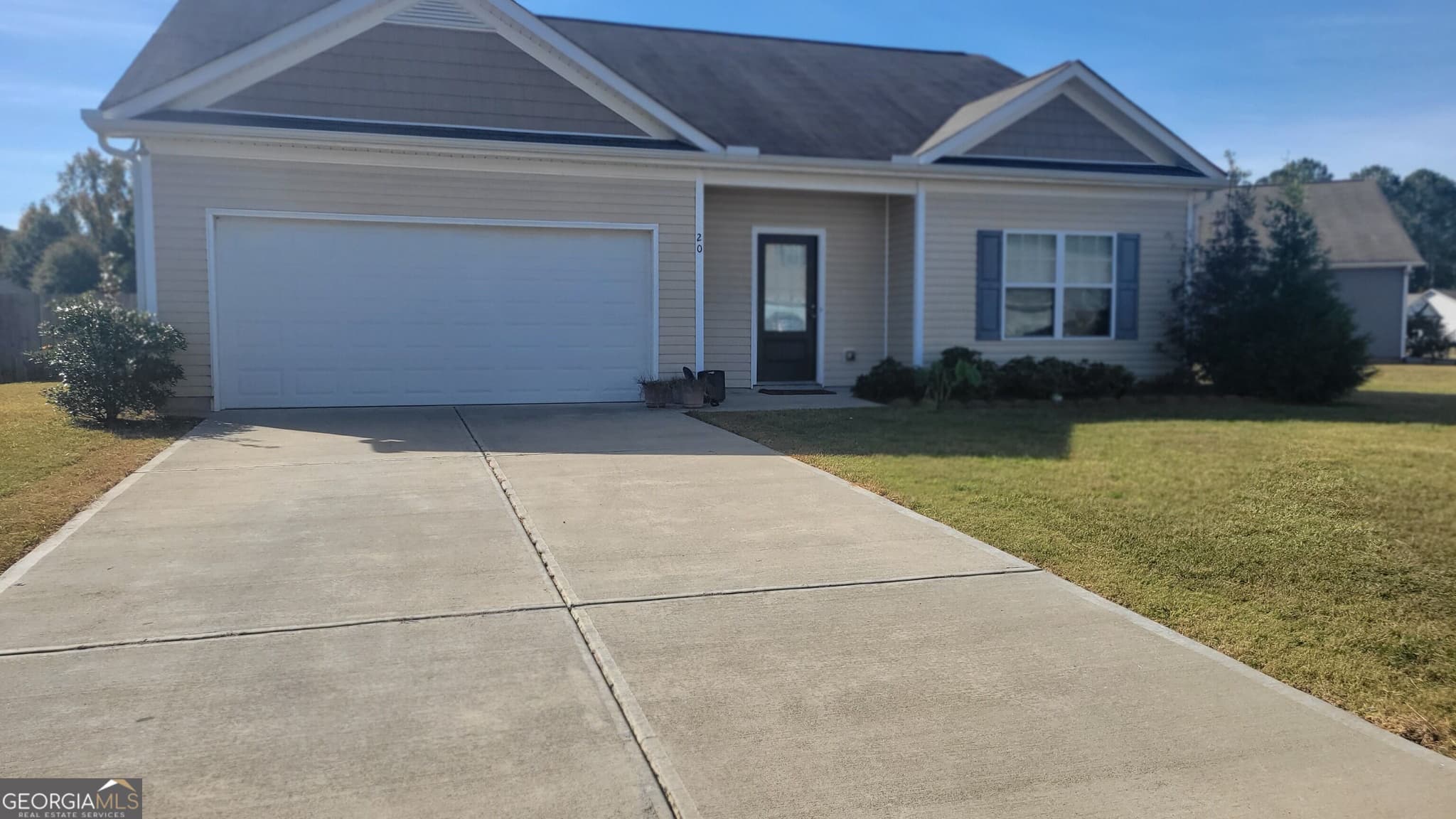 3 bedroom, 2 bathroom single family residence for rent at 20 Willowrun Drive, Rome, GA 30165 for $1,800 a month — photo 1 of 18