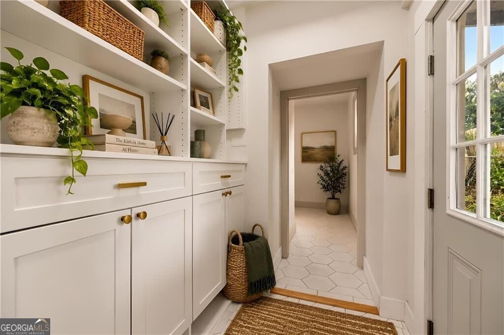4 bedroom, 3 bathroom, 2,284 sq ft single family residence for sale at 691 Florence Place, Atlanta, GA 30318 — photo 9