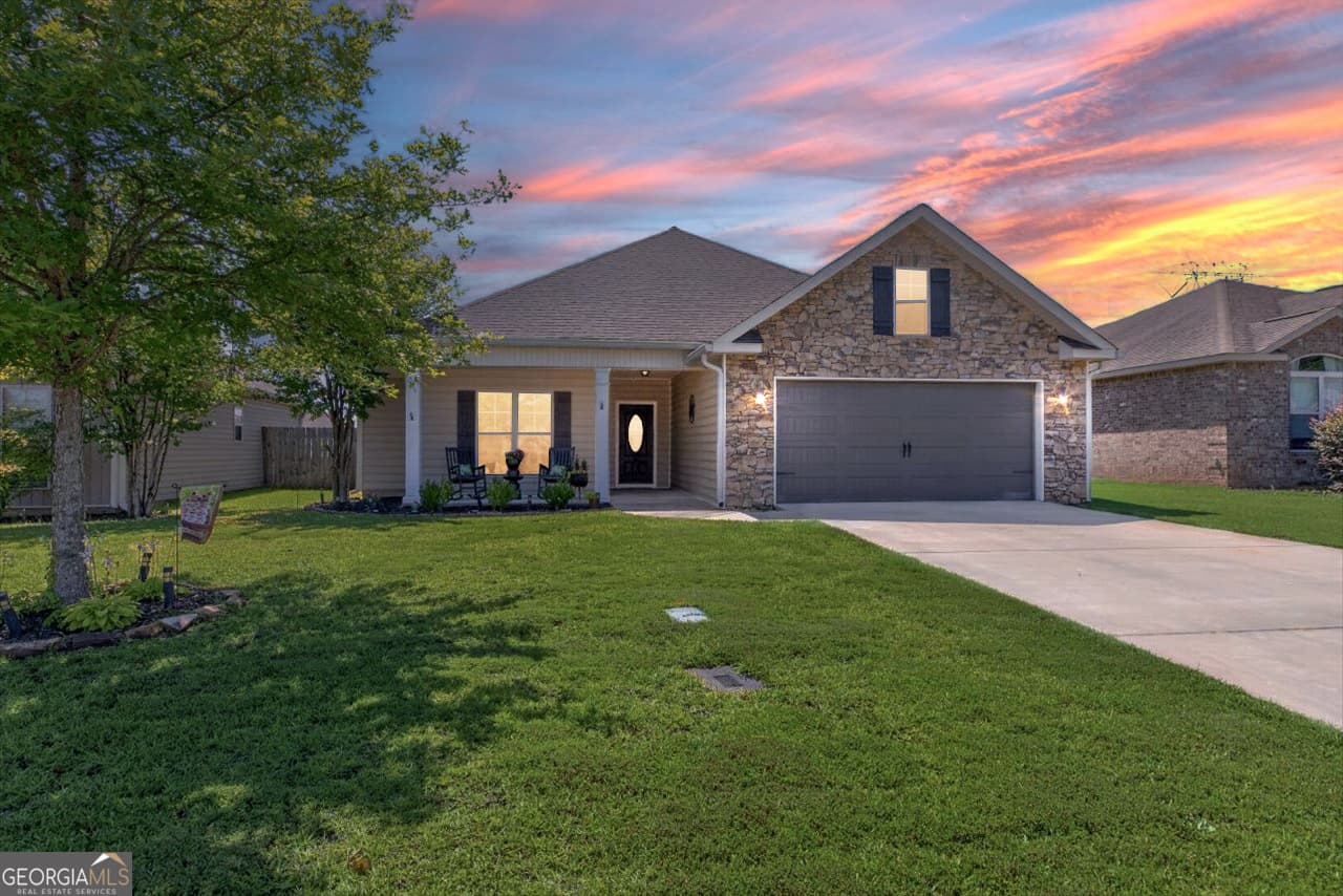 3 bedroom, 2 bathroom, 1,670 sq ft single family residence sold at 129 Savannah Lane, Bonaire, GA 31005