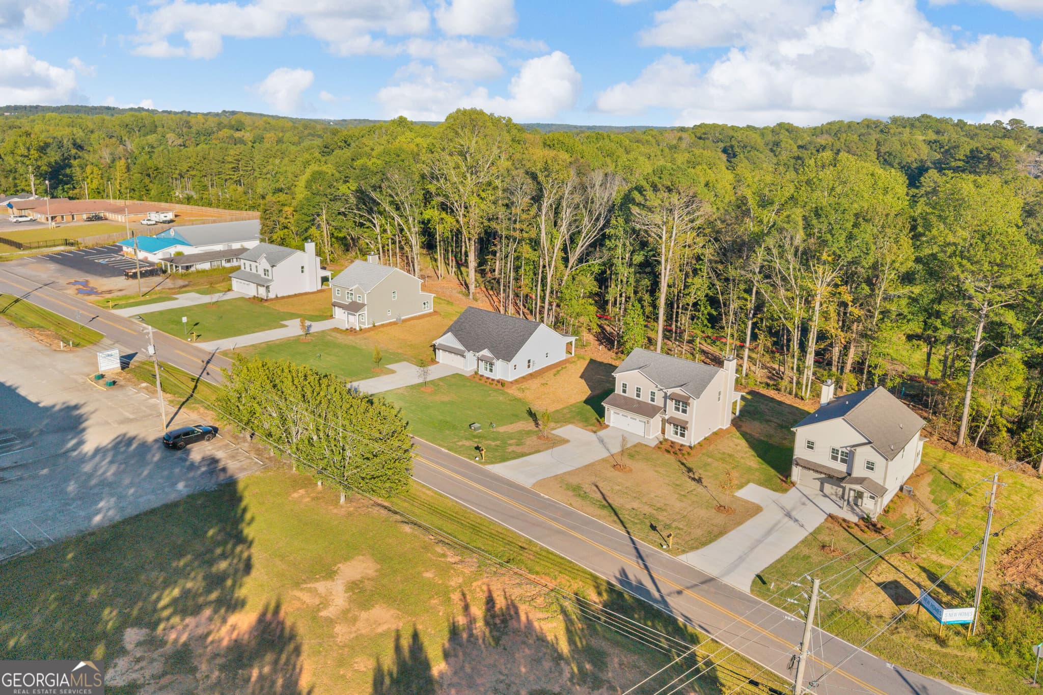 3 bedroom, 2.5 bathroom, 2,024 sq ft single family residence for sale at 600 Hospital Road LOT 3, Commerce, GA 30529 — photo 4