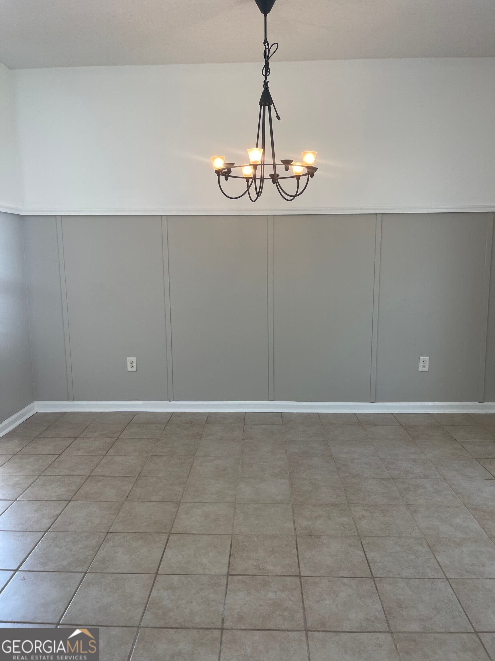 3 bedroom, 2 bathroom, 1,356 sq ft single family residence under contract at 10 Hartland Court, Savannah, GA 31407 — photo 6