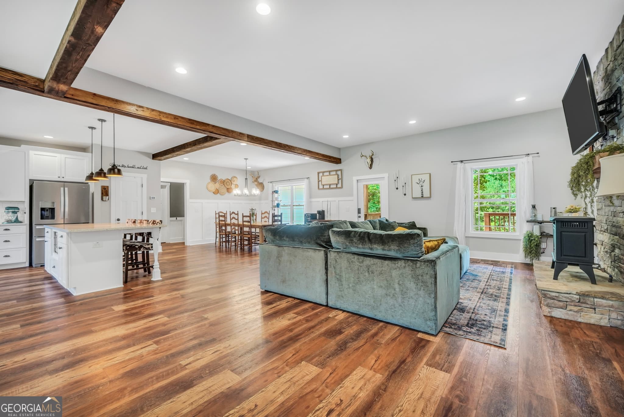 6 bedroom, 4 bathroom, 4,451 sq ft single family residence for sale at 74 Water Oak Drive, Monticello, GA 31064 — photo 6