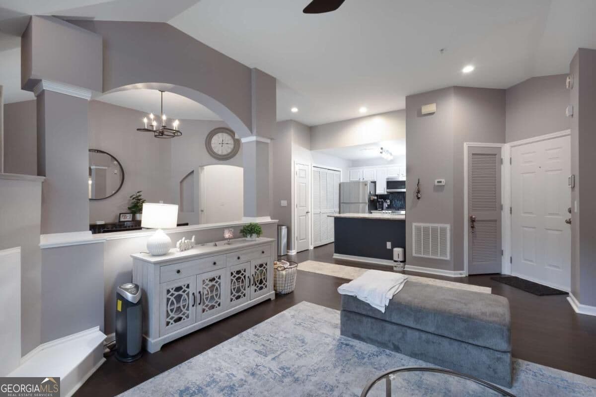 2 bedroom, 2 bathroom, 1,177 sq ft condominium for sale at 4006 Orchard Hill Terrace, Stone Mountain, GA 30083 — photo 6