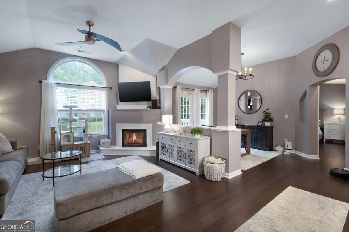 2 bedroom, 2 bathroom, 1,177 sq ft condominium for sale at 4006 Orchard Hill Terrace, Stone Mountain, GA 30083 — photo 3