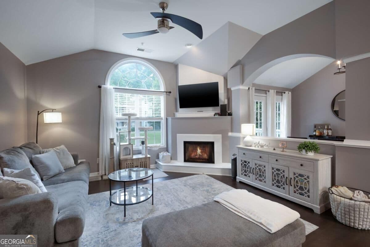 2 bedroom, 2 bathroom, 1,177 sq ft condominium for sale at 4006 Orchard Hill Terrace, Stone Mountain, GA 30083 — photo 4