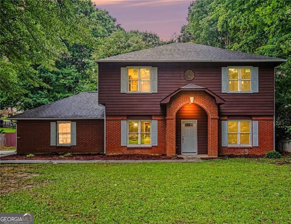 4 bedroom, 3 bathroom, 2,146 sq ft single family residence sold at 1103 To Lani Drive, Stone Mountain, GA 30083