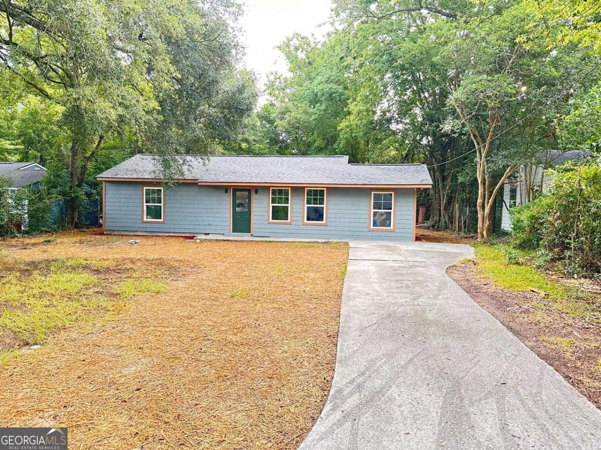 3 bedroom, 2 bathroom single family residence sold at 3852 Tyler Drive, Macon, GA 31206