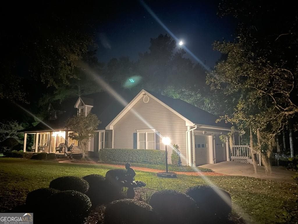 3 bedroom, 2.5 bathroom, 2,798 sq ft single family residence for sale at 51 Jimmy Boatright Drive, Hazlehurst, GA 31539 — photo 5
