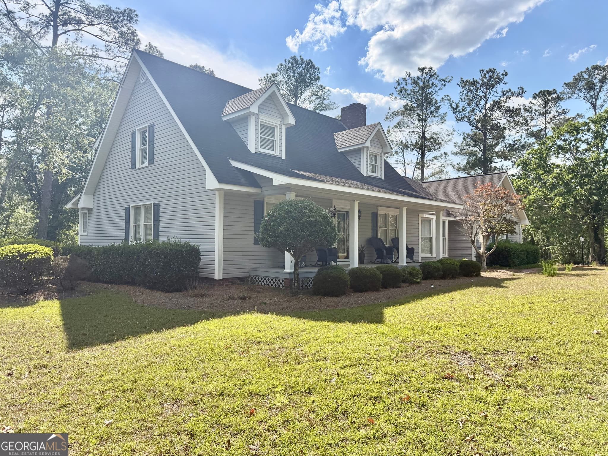 3 bedroom, 2.5 bathroom, 2,798 sq ft single family residence for sale at 51 Jimmy Boatright Drive, Hazlehurst, GA 31539 — photo 4