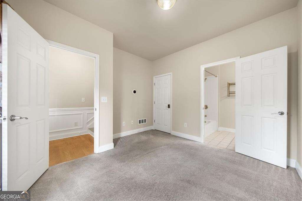 3 bedroom, 3.5 bathroom townhouse for rent at 205 16th Street 9, Atlanta, GA 30363 for $2,695 a month — photo 6