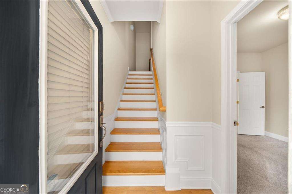 3 bedroom, 3.5 bathroom townhouse for rent at 205 16th Street 9, Atlanta, GA 30363 for $2,695 a month — photo 4