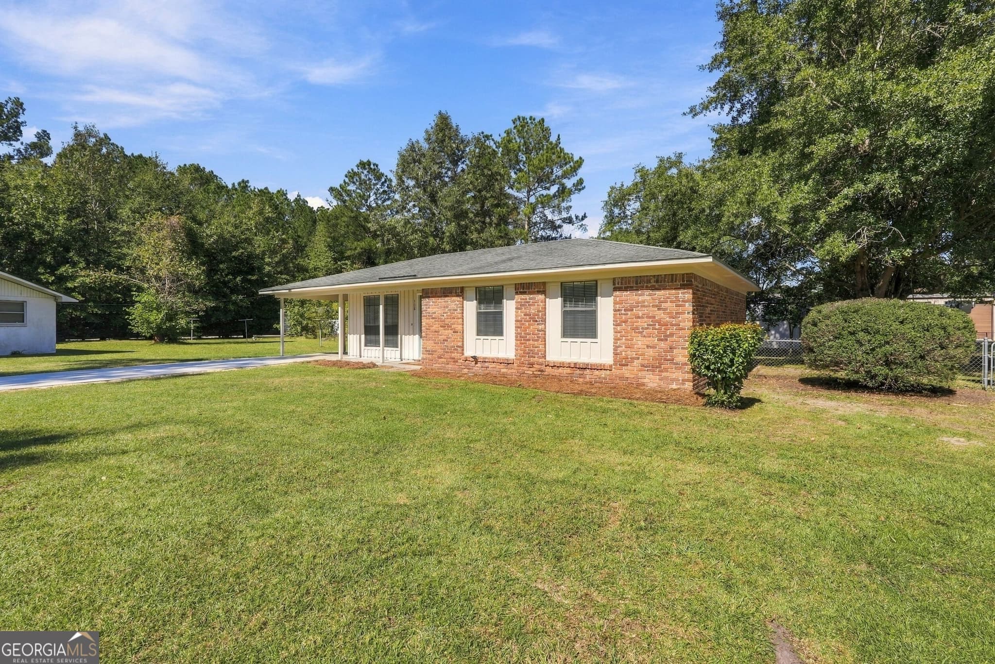 3 bedroom, 1.5 bathroom, 2,230 sq ft single family residence for sale at 108 W 15th Street, Rincon, GA 31326 — photo 3