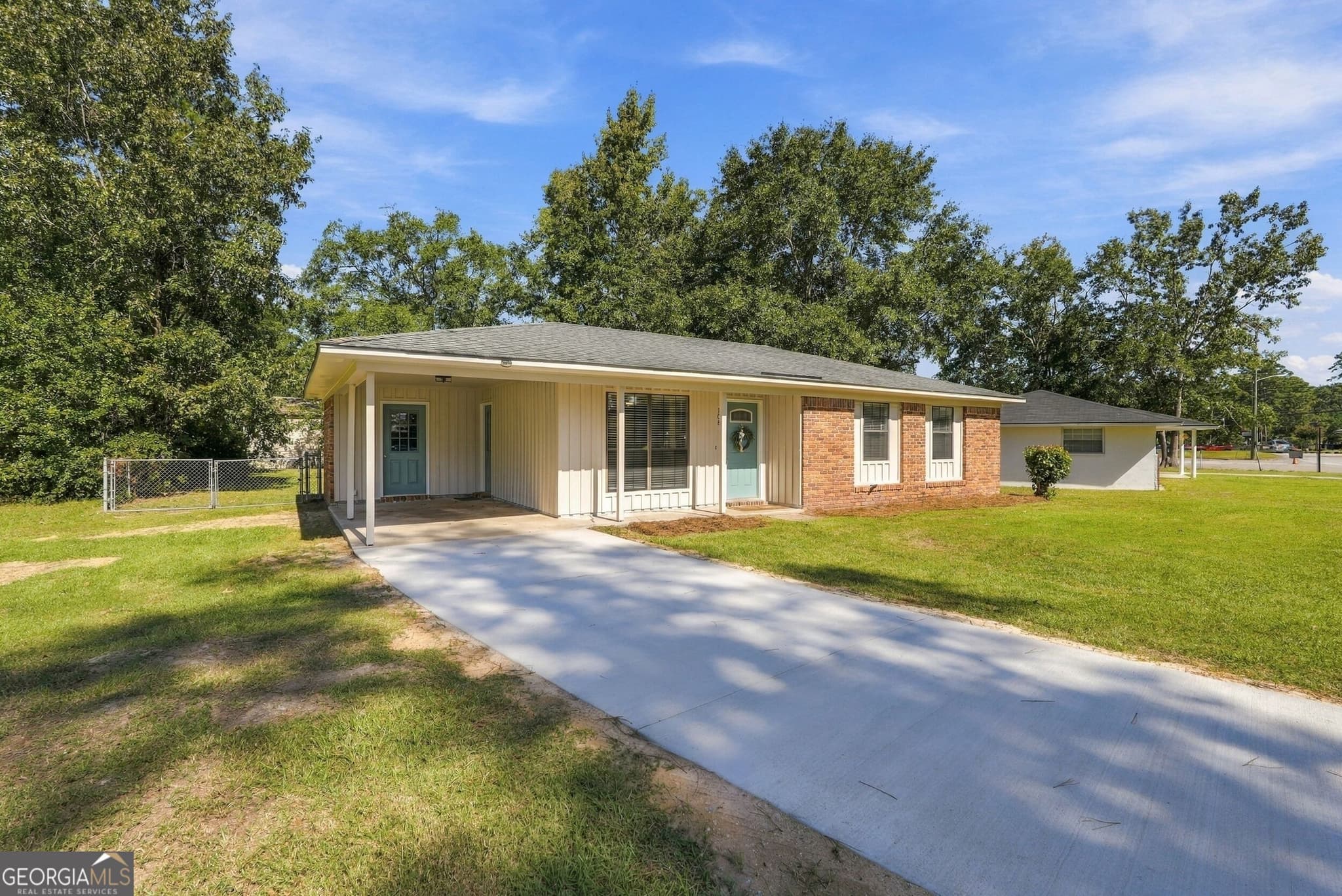 3 bedroom, 1.5 bathroom, 2,230 sq ft single family residence for sale at 108 W 15th Street, Rincon, GA 31326 — photo 4