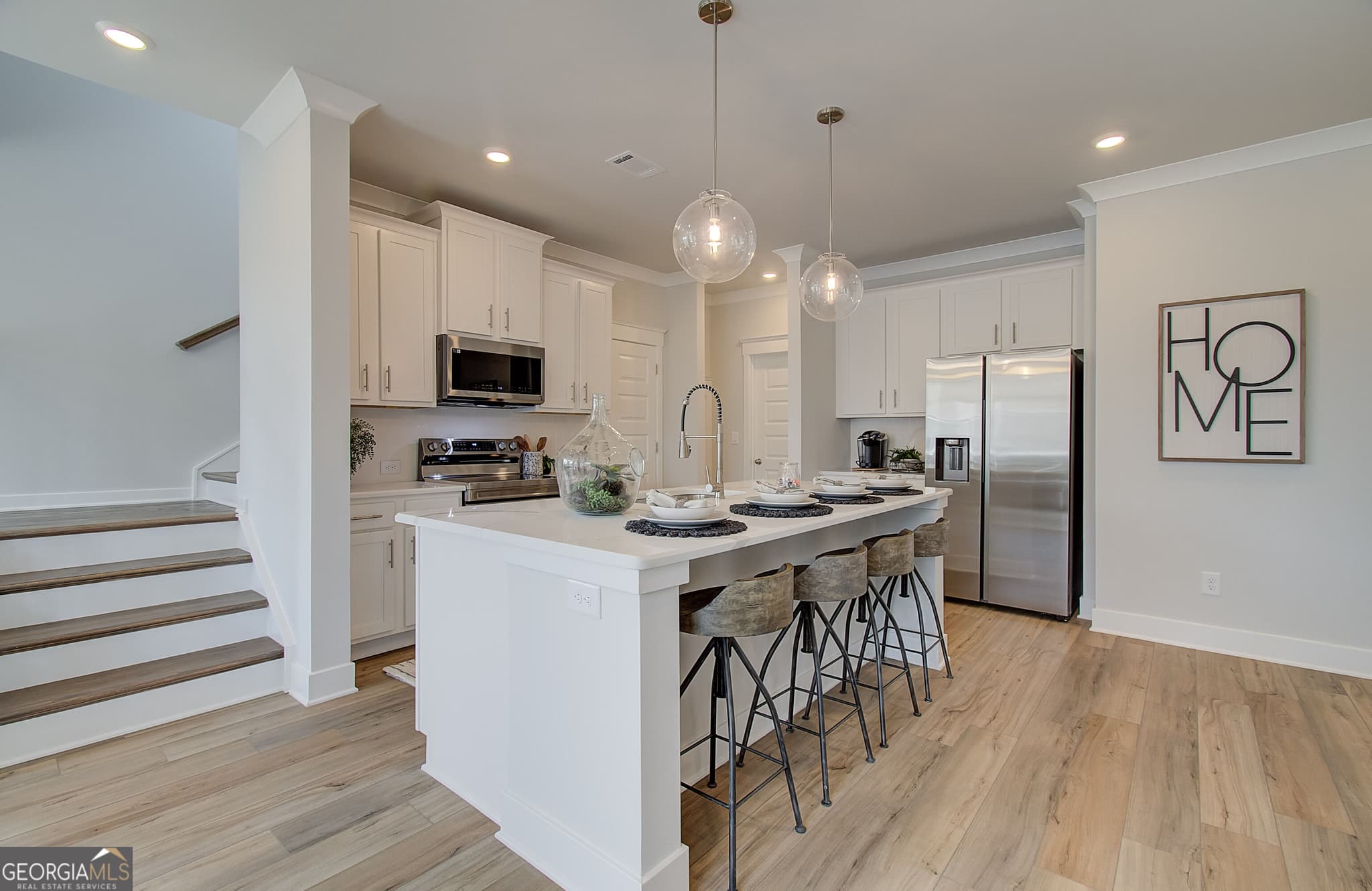 3 bedroom, 2.5 bathroom, 1,850 sq ft townhouse for sale at 314 Brook Landing Circle, Auburn, GA 30011 — photo 10