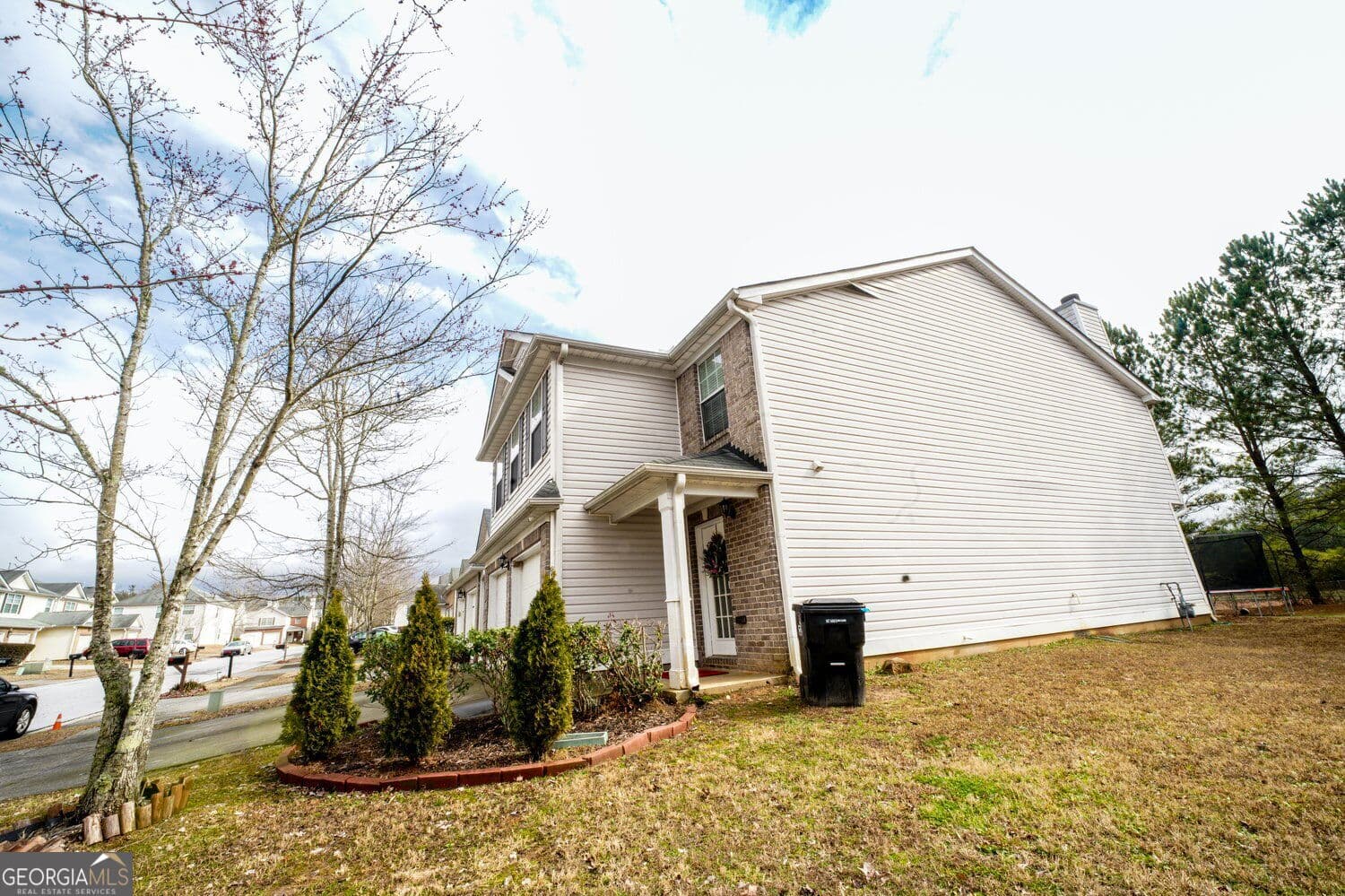 4 bedroom, 2.5 bathroom, 2,238 sq ft single family residence for sale at 1942 Eshelman Court, Atlanta, GA 30349 — photo 6