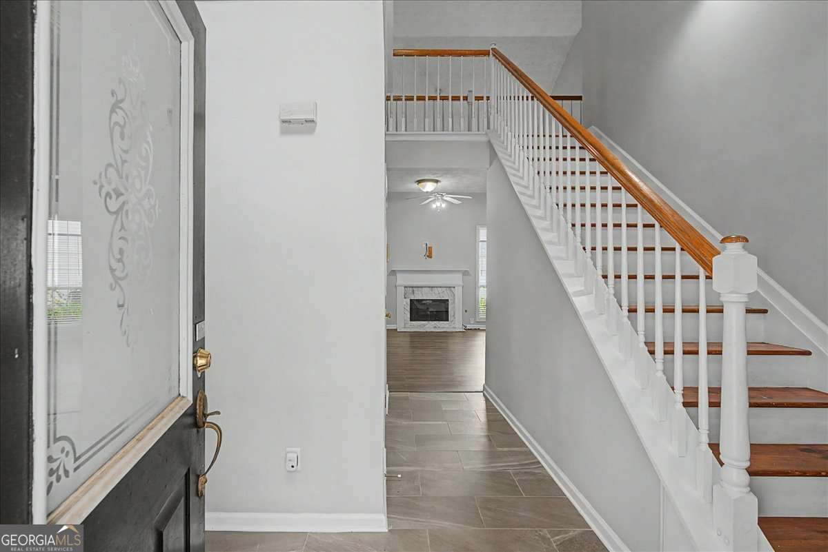4 bedroom, 2.5 bathroom single family residence for rent at 665 Peachtree Trail Drive, Suwanee, GA 30024 for $2,400 a month — photo 3