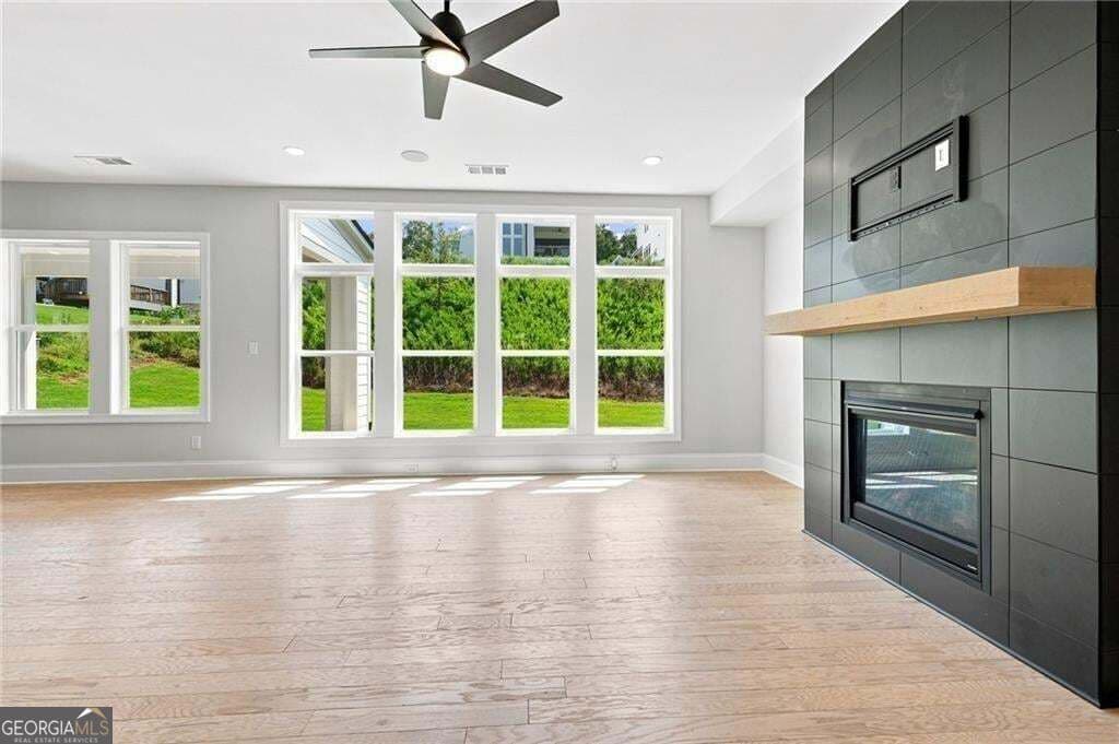 5 bedroom, 5.5 bathroom, 3,990 sq ft single family residence for sale at 886 Keystone Drive, Woodstock, GA 30188 — photo 8