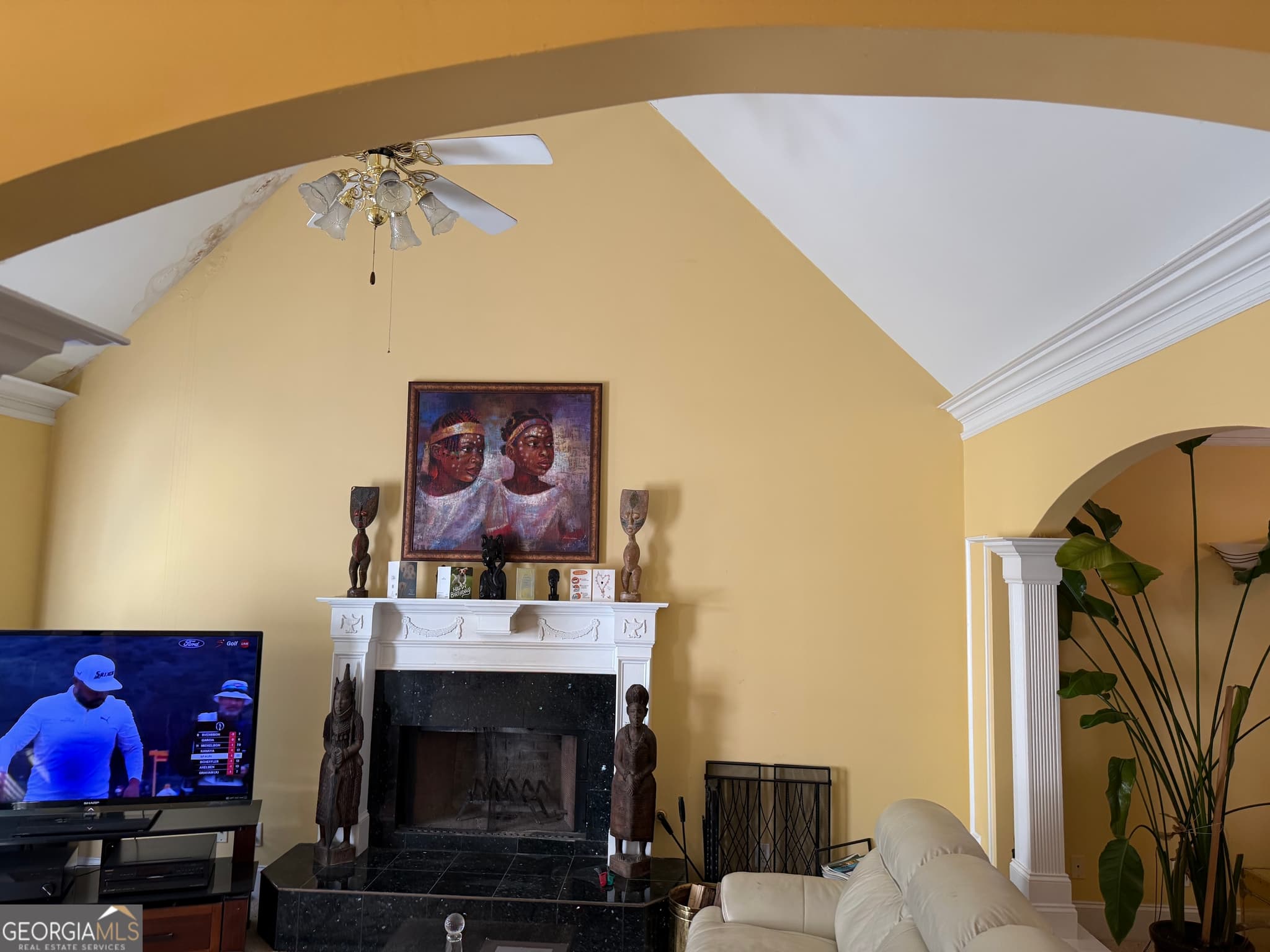 5 bedroom, 4.5 bathroom, 4,004 sq ft single family residence for sale at 3150 Haverhill Cove, Conyers, GA 30012 — photo 5