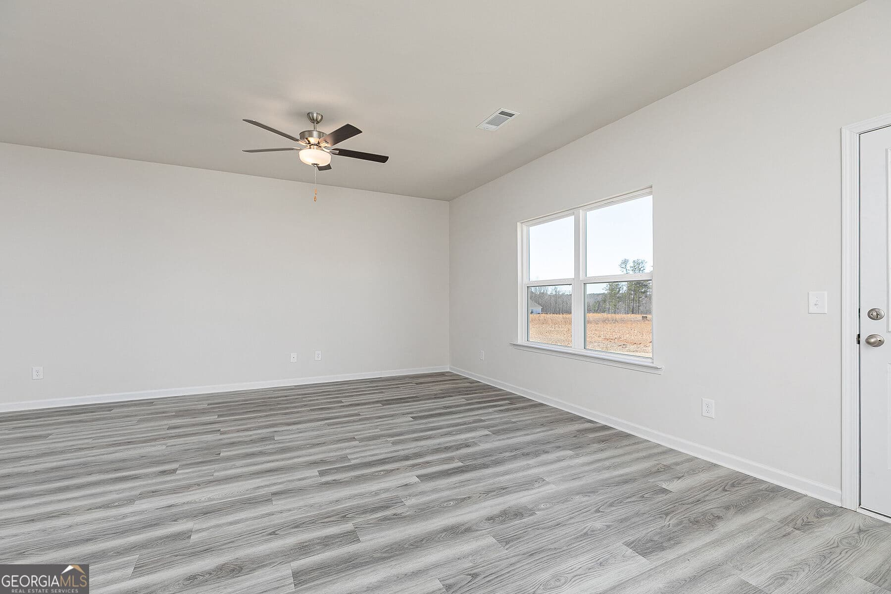 3 bedroom, 2 bathroom, 1,601 sq ft single family residence for sale at 130 Howell Drive, Villa Rica, GA 30180 — photo 7