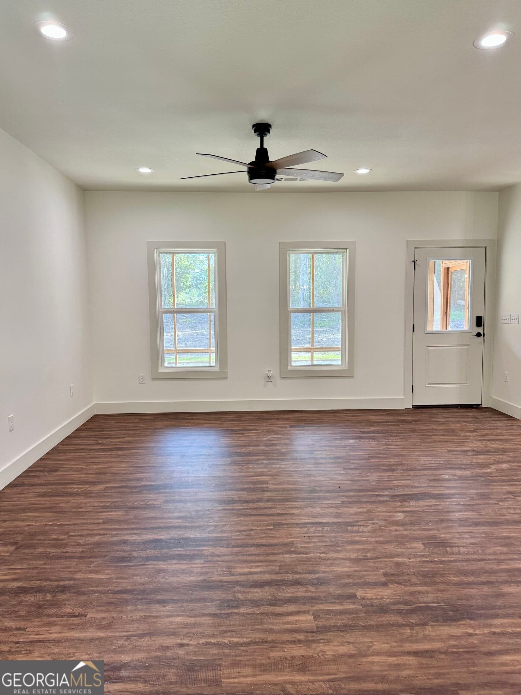 3 bedroom, 2 bathroom, 1,776 sq ft single family residence for sale at 160 Wood Oak Circle, Cochran, GA 31014 — photo 10