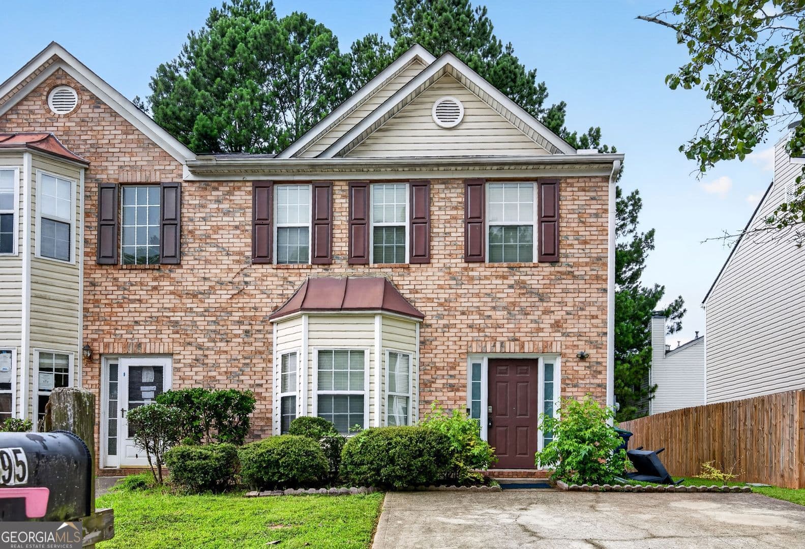 3 bedroom, 2.5 bathroom, 1,552 sq ft townhouse for rent at 5495 Hampton Court, College Park, GA 30349 for $1,895 a month — photo 1 of 1