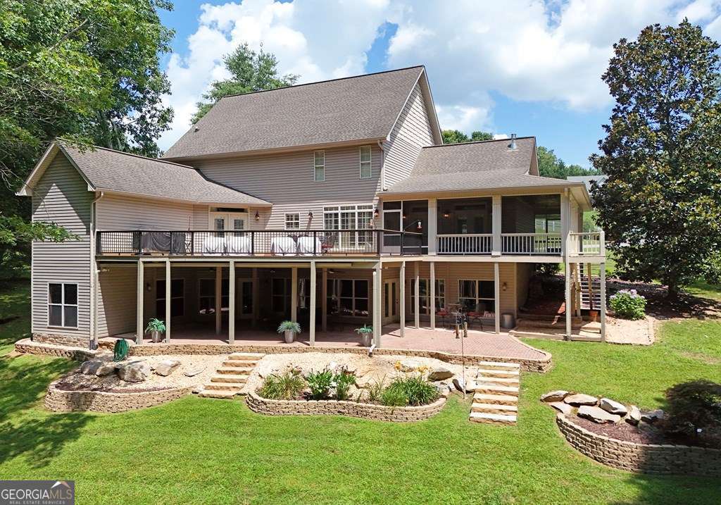5 bedroom, 4.5 bathroom, 5,773 sq ft single family residence for sale at 371 Coosa Way, Blairsville, GA 30512 — photo 3