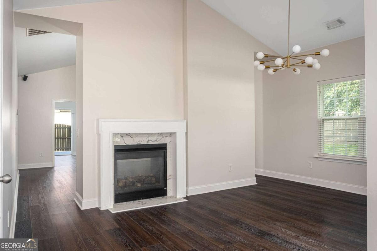 4 bedroom, 2 bathroom, 1,905 sq ft single family residence for sale at 282 Monarch Village Way, Stockbridge, GA 30281 — photo 8