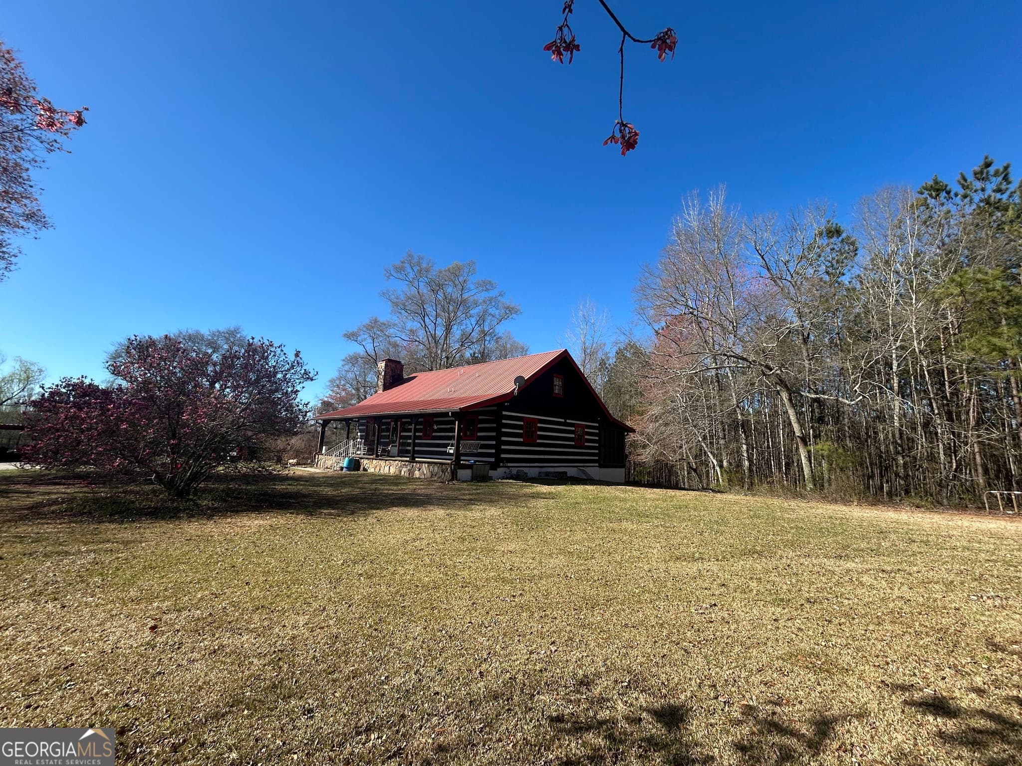 3 bedroom, 2 bathroom, 1,980 sq ft cabin,farm for sale at 150 Charles Painter Road, Villa Rica, GA 30180 — photo 3