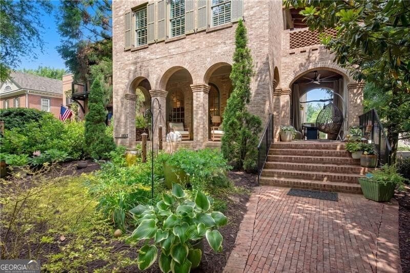 4 bedroom, 3 bathroom, 4,025 sq ft single family residence for sale at 6845 Center Grove Street, Cumming, GA 30040 — photo 2