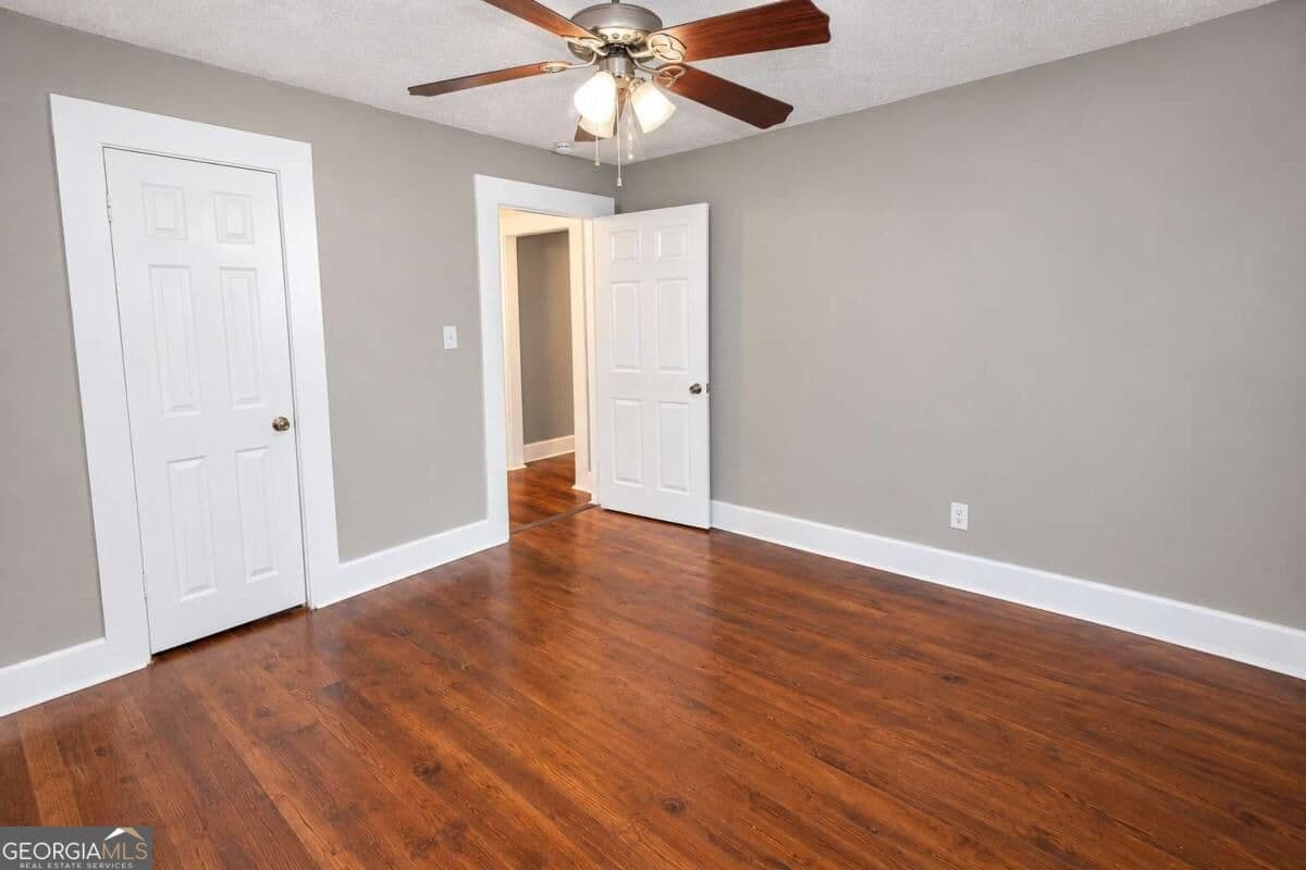 2 bedroom, 2 bathroom single family residence for sale at 11 Opal Street, Cartersville, GA 30120 — photo 3