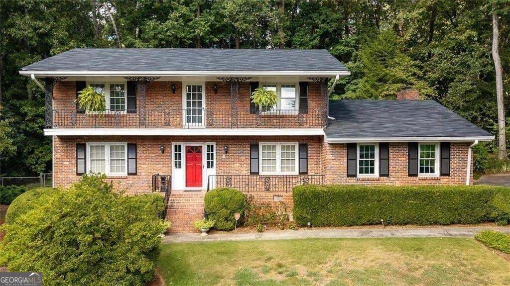 4 bedroom, 3 bathroom, 2,620 sq ft single family residence for sale at 2206 Deer Ridge Drive, Smoke Rise, GA 30087