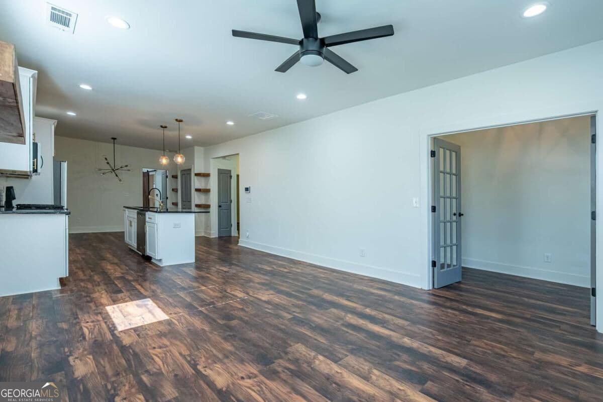 3 bedroom, 2 bathroom, 1,176 sq ft single family residence for rent at 1409 Oakland Drive, Atlanta, GA 30310 for $2,200 a month — photo 8