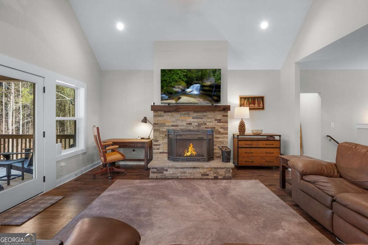 4 bedroom, 3 bathroom, 3,310 sq ft single family residence for sale at 218 Oak Wood Lane, Ellijay, GA 30540 — photo 9