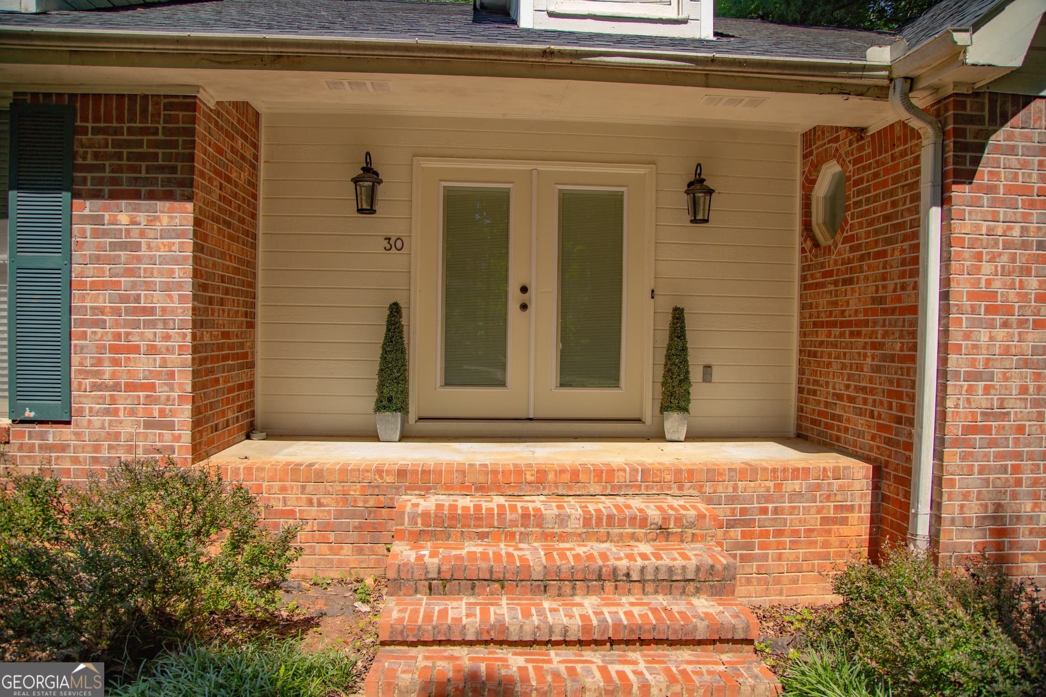 3 bedroom, 2 bathroom, 2,694 sq ft single family residence for sale at 30 Laurelwood Circle, Griffin, GA 30224 — photo 7