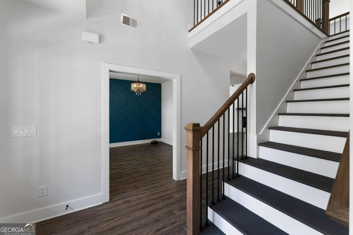 5 bedroom, 5 bathroom, 4,506 sq ft single family residence for sale at 401 Blossom Trail, Acworth, GA 30101 — photo 9