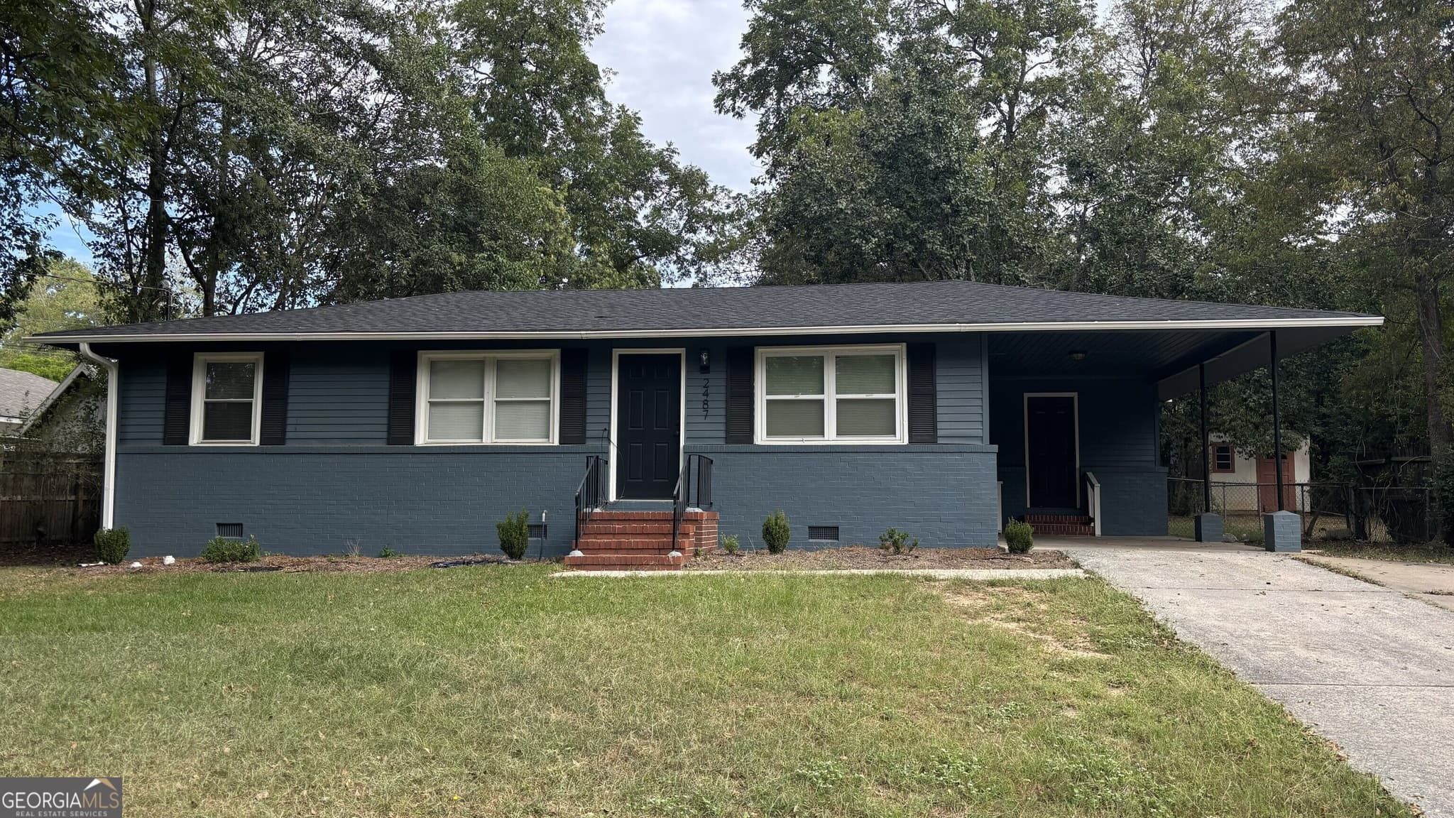 3 bedroom, 1 bathroom, 996 sq ft single family residence for sale at 2487 Rosen Avenue, Macon, GA 31206 — photo 1 of 13