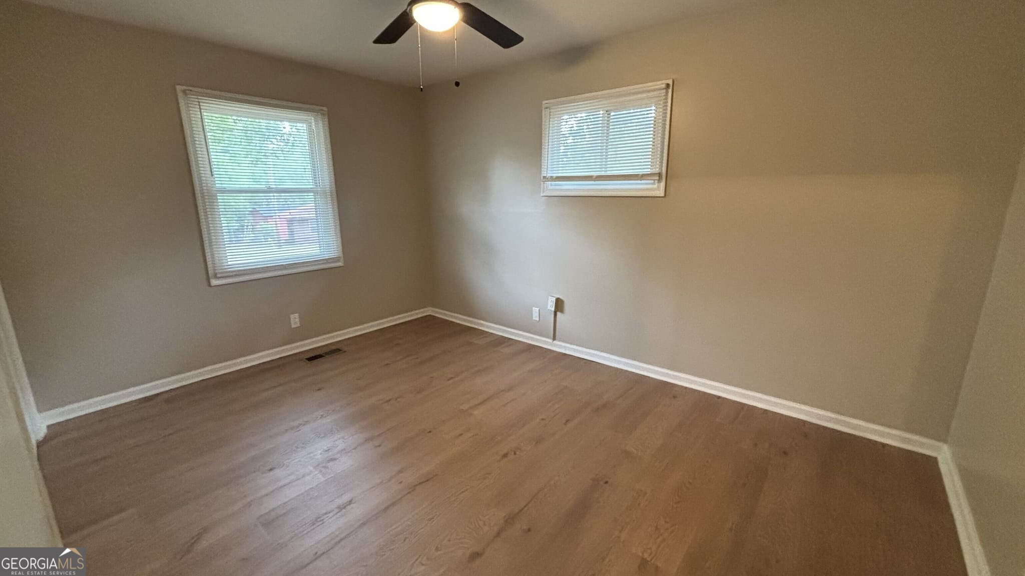 3 bedroom, 1 bathroom, 996 sq ft single family residence for sale at 2487 Rosen Avenue, Macon, GA 31206 — photo 8
