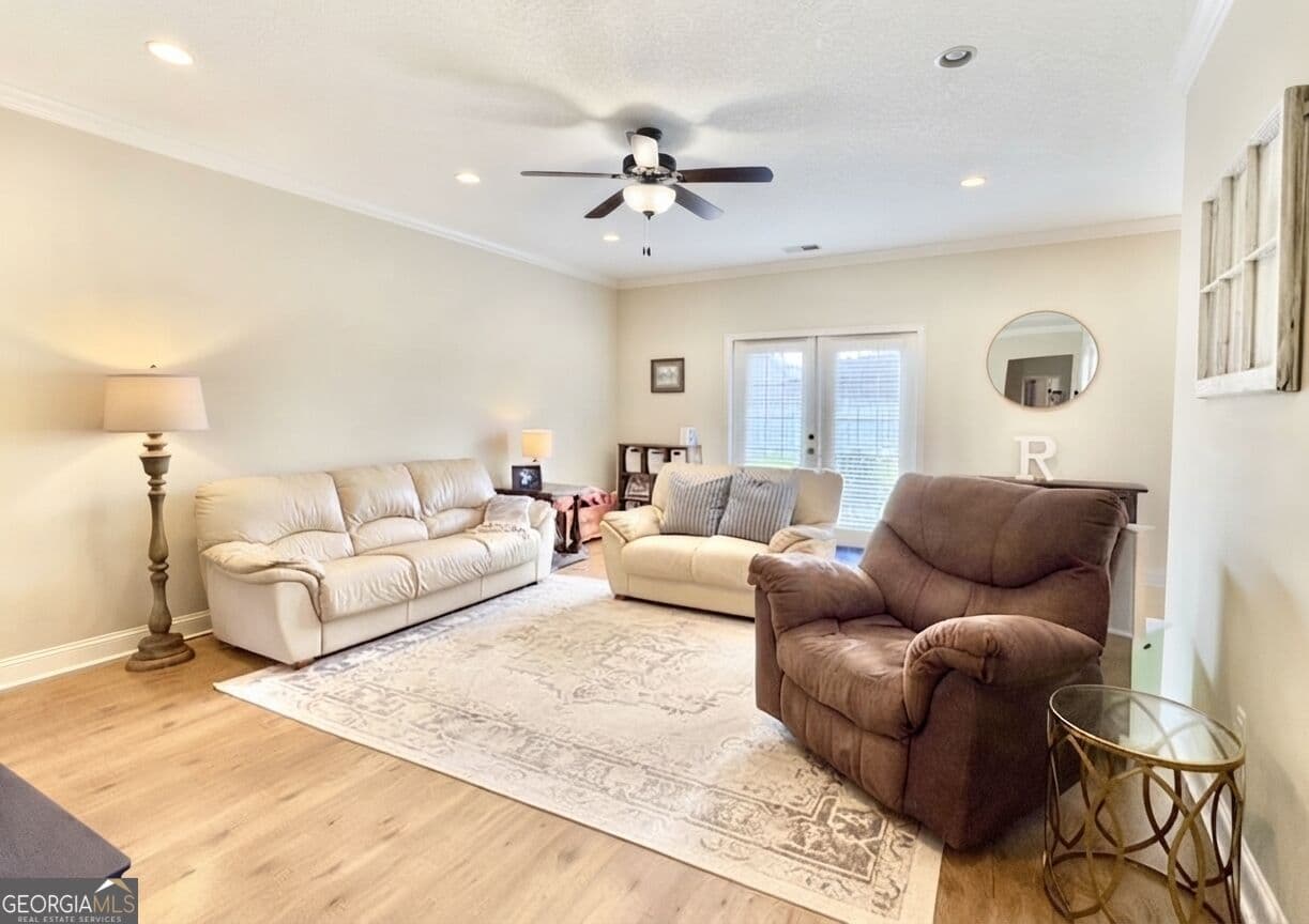 3 bedroom, 2 bathroom, 1,611 sq ft single family residence for sale at 127 Hadleigh Bluff, Brunswick, GA 31523 — photo 7