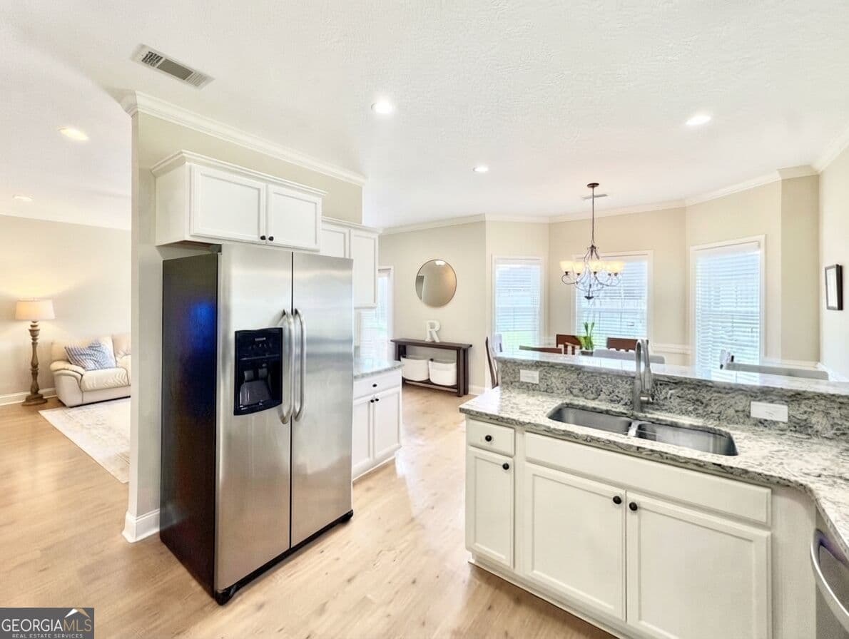 3 bedroom, 2 bathroom, 1,611 sq ft single family residence for sale at 127 Hadleigh Bluff, Brunswick, GA 31523 — photo 9