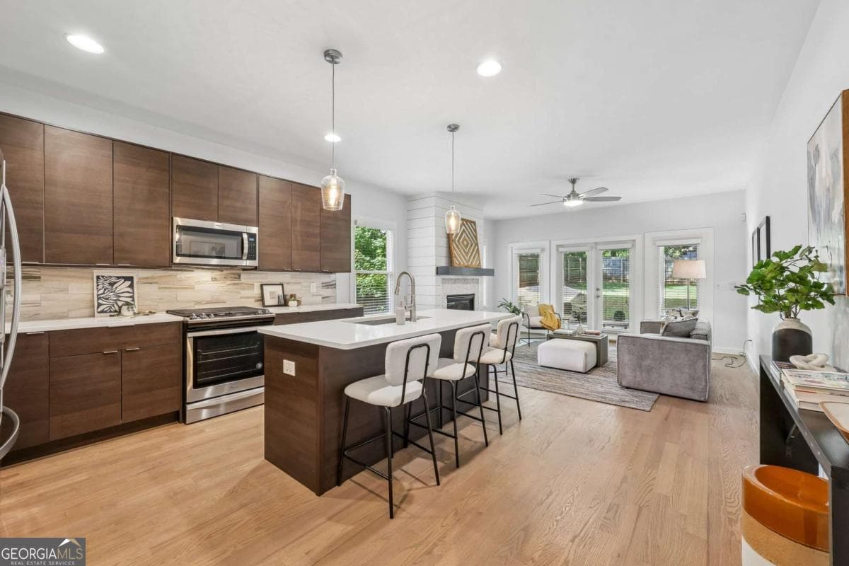 3 bedroom, 2.5 bathroom, 1,792 sq ft single family residence for sale at 951 Fern Avenue A, Atlanta, GA 30315 — photo 10