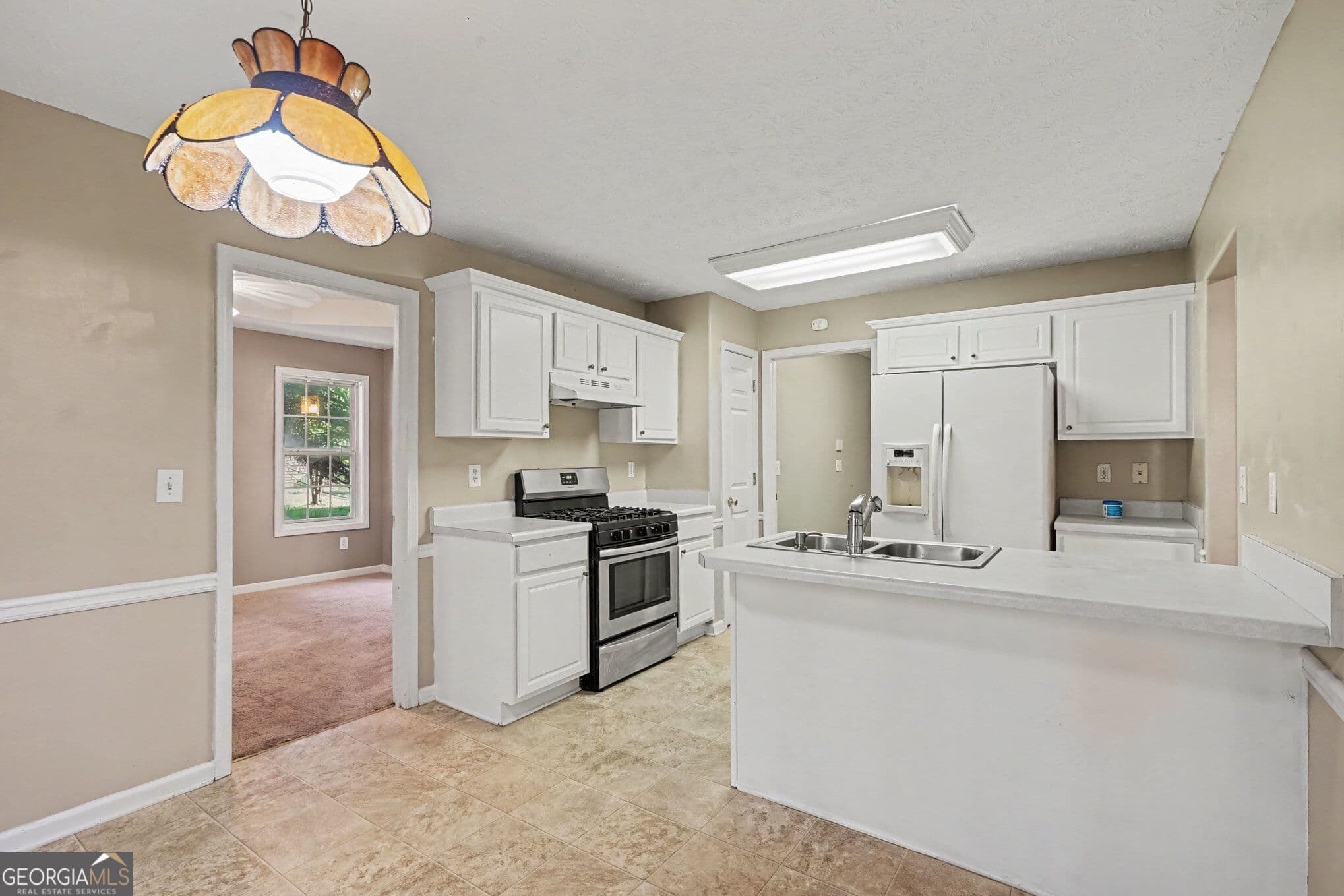 3 bedroom, 2 bathroom, 1,172 sq ft single family residence for sale at 882 Whispering Way, Winder, GA 30680 — photo 6