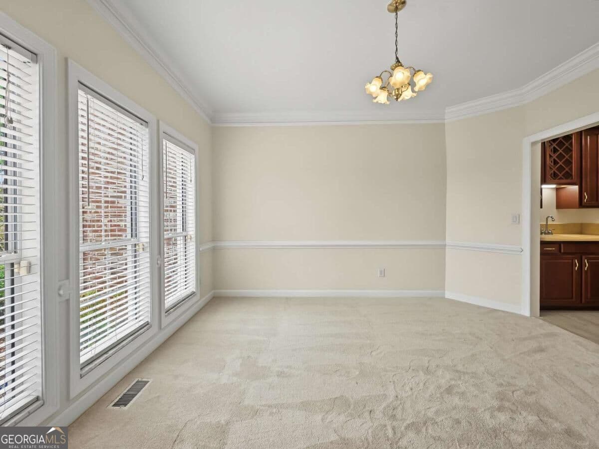 7 bedroom, 6 bathroom single family residence for sale at 4619 Kiplin Lake Court, Sugar Hill, GA 30518 — photo 9