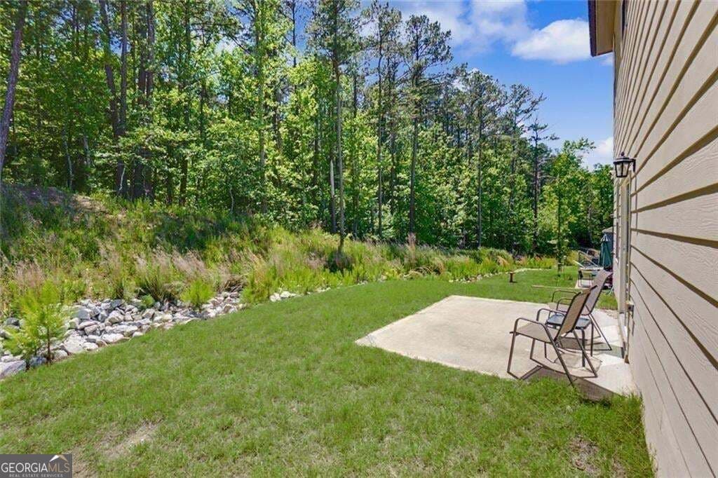 5 bedroom, 2.5 bathroom, 2,254 sq ft single family residence for sale at 304 Rivulet Drive, Dallas, GA 30132 — photo 3