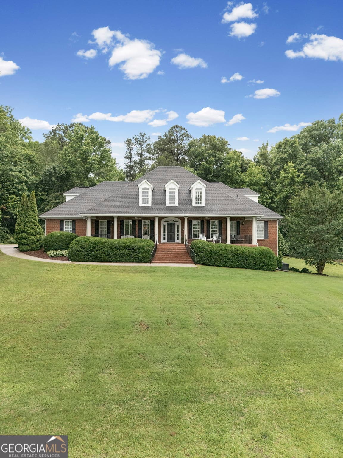 4 bedroom, 4 bathroom, 6,245 sq ft single family residence for sale at 699 Bankstown Road, Brooks, GA 30205 — photo 5