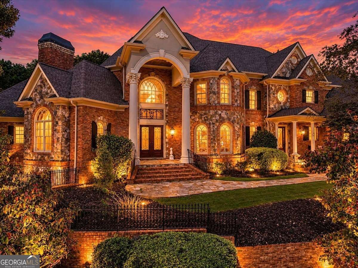 7 bedroom, 6 bathroom, 10,800 sq ft single family residence for sale at 3124 Watsons Bend, Milton, GA 30004 — photo 4