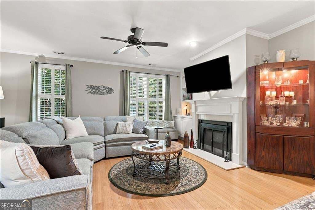 2 bedroom, 2.5 bathroom, 2,595 sq ft townhouse for sale at 1607 Waters Edge Trail, Roswell, GA 30075 — photo 6