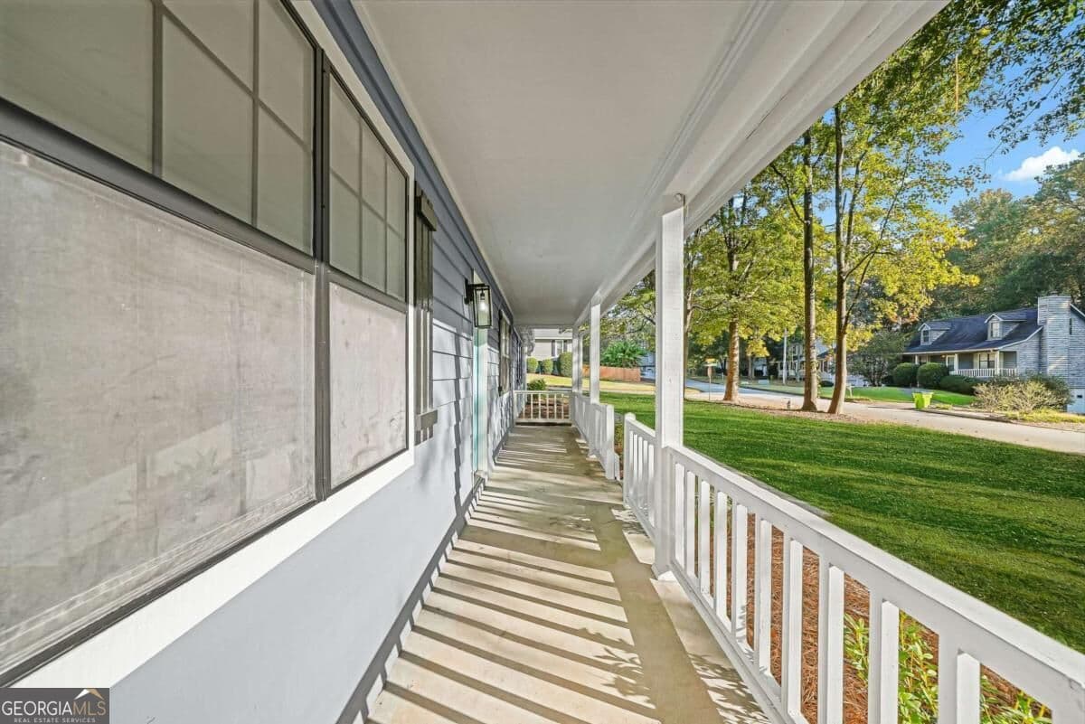 4 bedroom, 2 bathroom single family residence for sale at 1501 Scott Oaks Court, Marietta, GA 30008 — photo 5