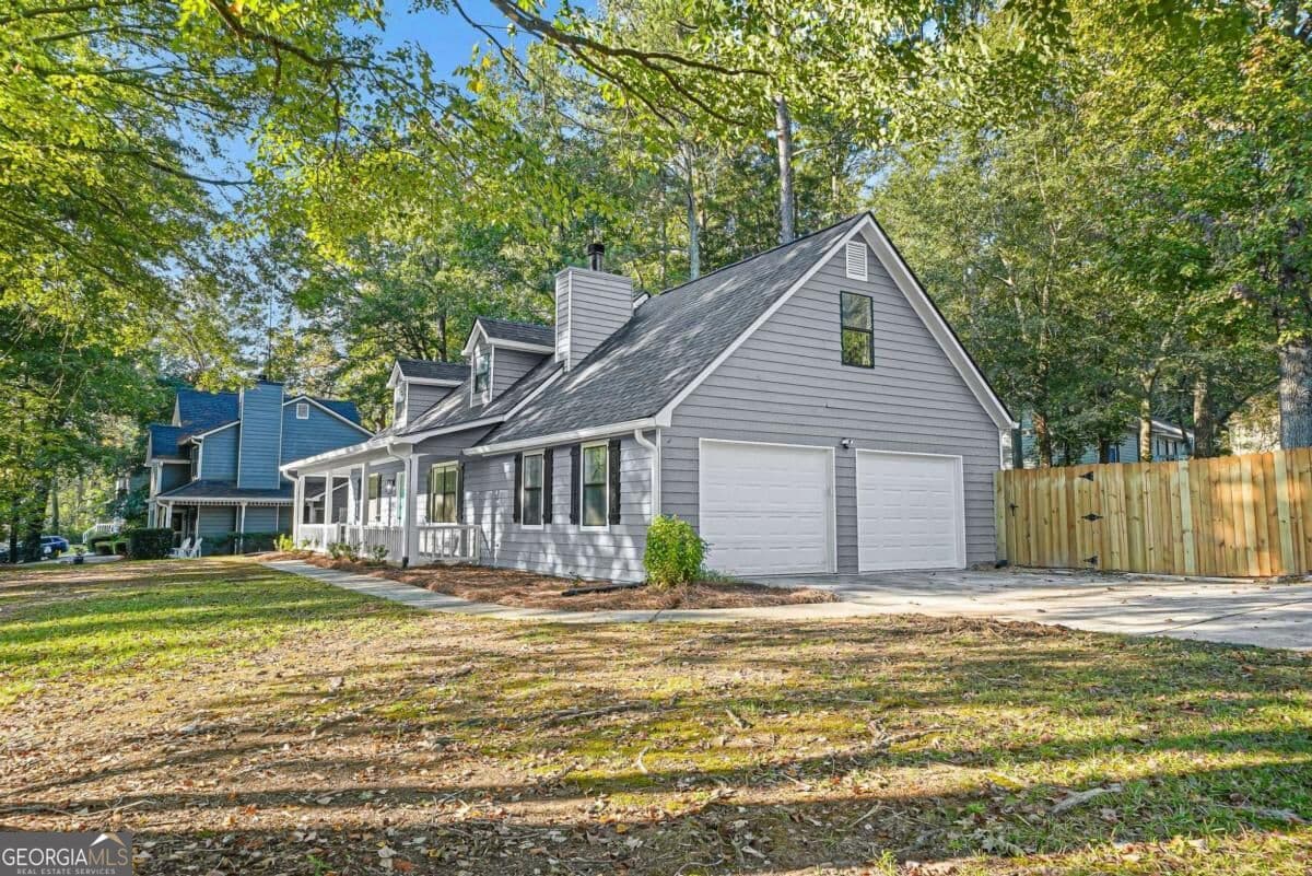 4 bedroom, 2 bathroom single family residence for sale at 1501 Scott Oaks Court, Marietta, GA 30008 — photo 4